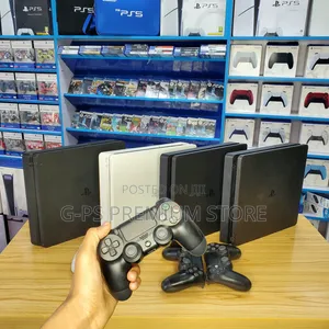 PS4 Slim Canada Used | 1 Original Joystick