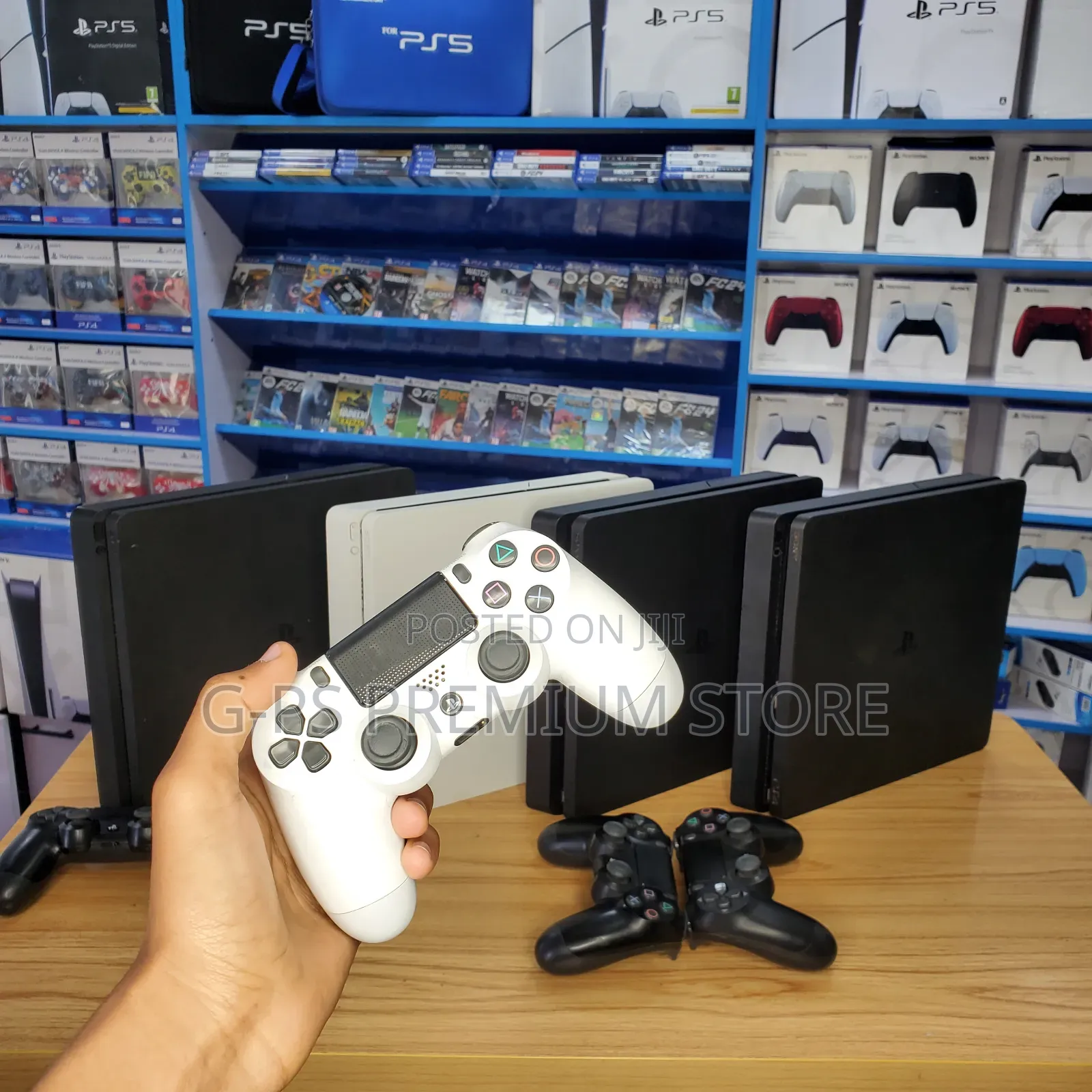 PS4 Slim Canada Used | 1 Original Joystick