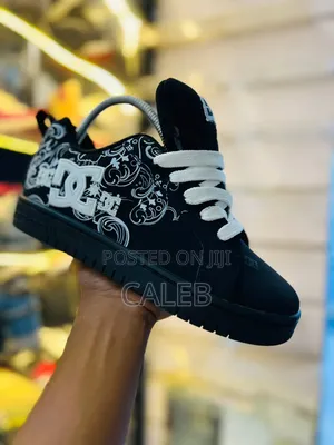 Dc Shoses.