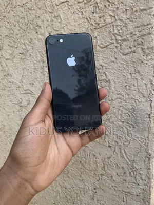 Apple iPhone 8 64 GB Black