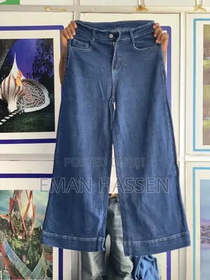 የሴቶች ባጊ Jeans Suri