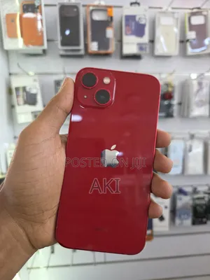 Apple iPhone 13 128 GB Red