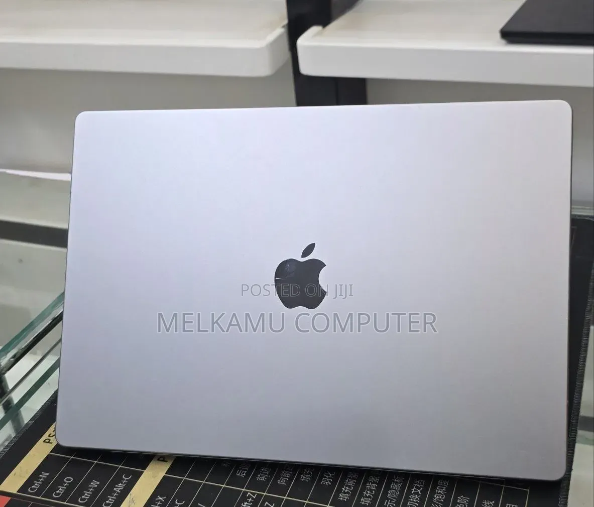 New Laptop Apple MacBook Pro 2021 M1 Max 32GB Apple M1 Max SSD 1T