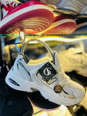 New Balance -530