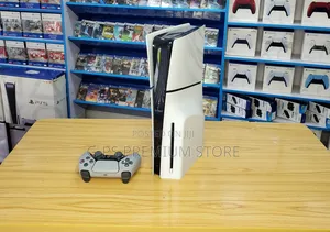 PS5 Slim Canada Used | Clean & Tested