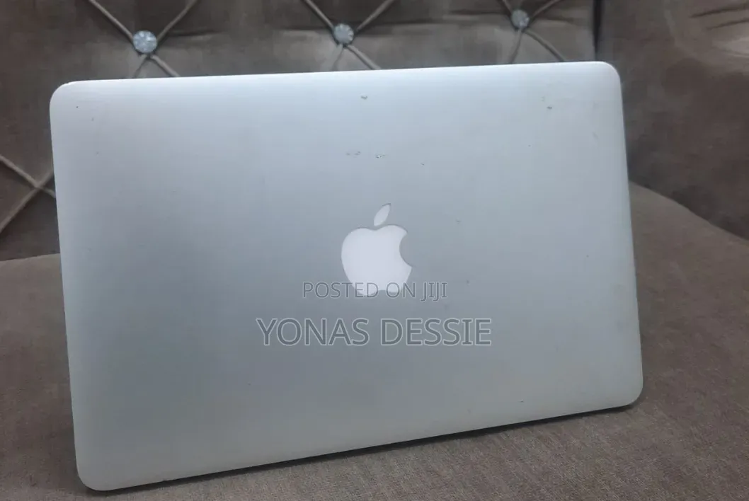 Laptop Apple MacBook Air 2015 4GB Intel Core i5 SSD 512GB
