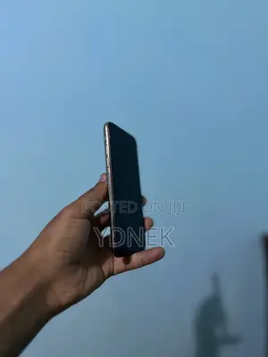 Apple iPhone XS 64 GB Gold