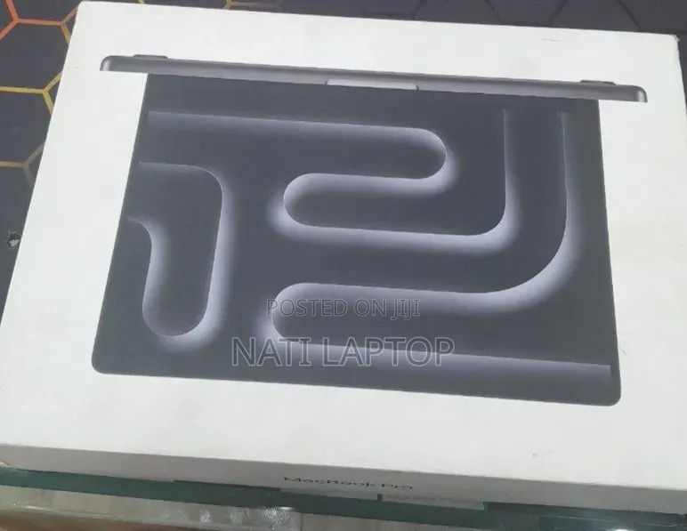 New Laptop Apple MacBook Pro 2025 M5 16GB Apple M5 Pro SSD 512GB
