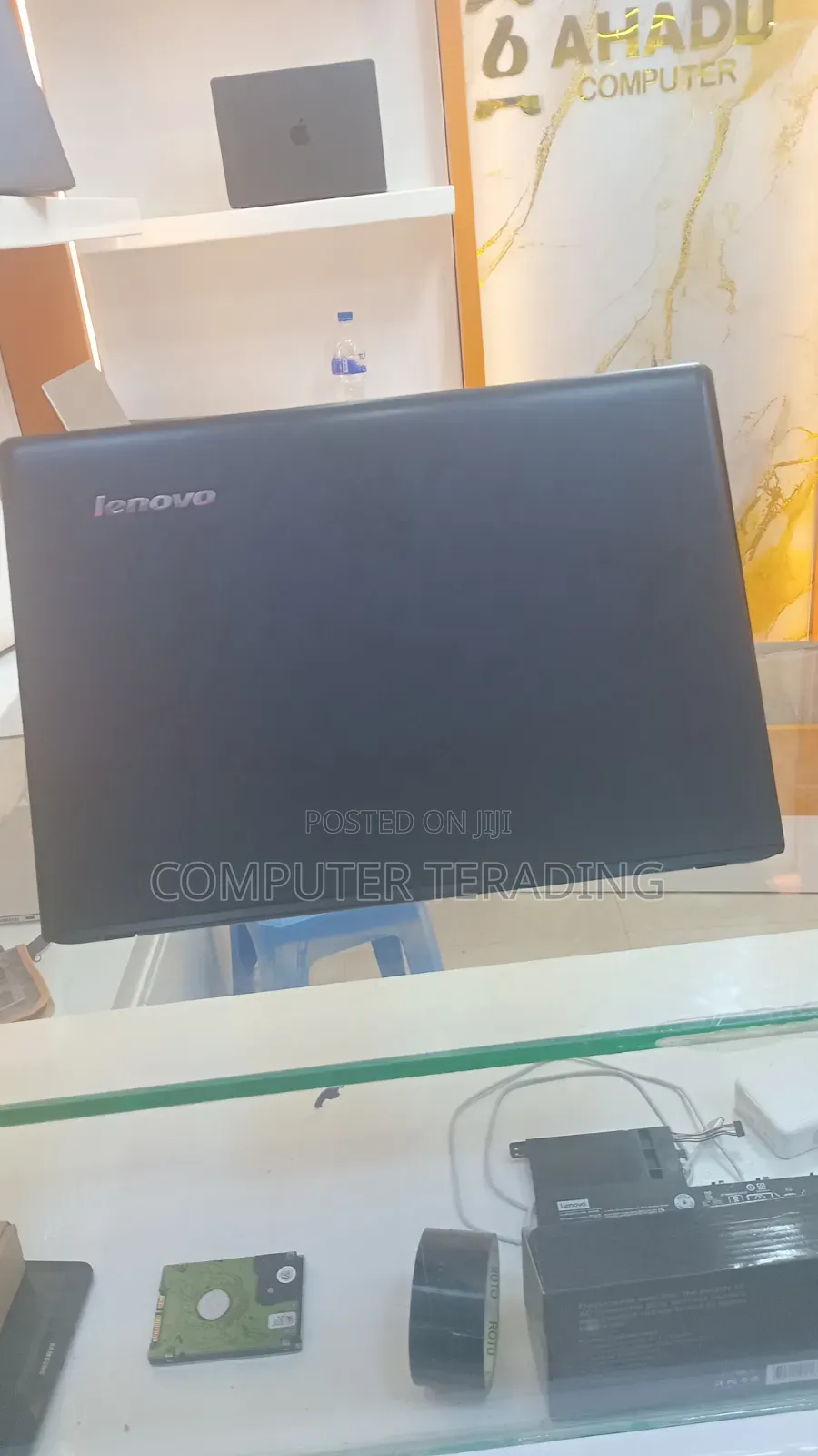Laptop Lenovo IdeaPad 300 4GB Intel Core i3 HDD 500GB