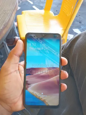 Samsung Galaxy M10 32 GB Black