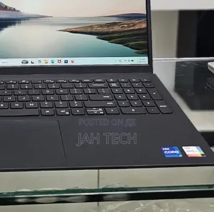 New Laptop Dell Inspiron 15 16GB Intel Core i7 SSD 512GB
