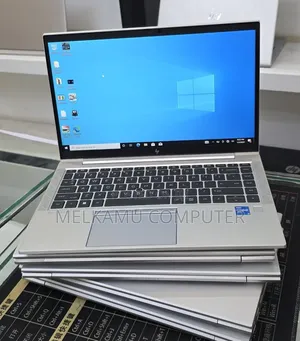New Laptop HP EliteBook 840 G8 16GB Intel Core i5 SSD 512GB