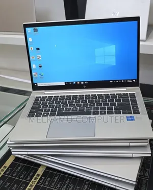 New Laptop HP EliteBook 840 G8 16GB Intel Core i5 SSD 512GB