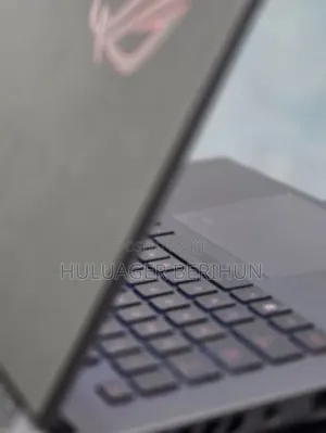 New Laptop Asus ROG Strix G15 16GB Intel Core i9 SSD 1T