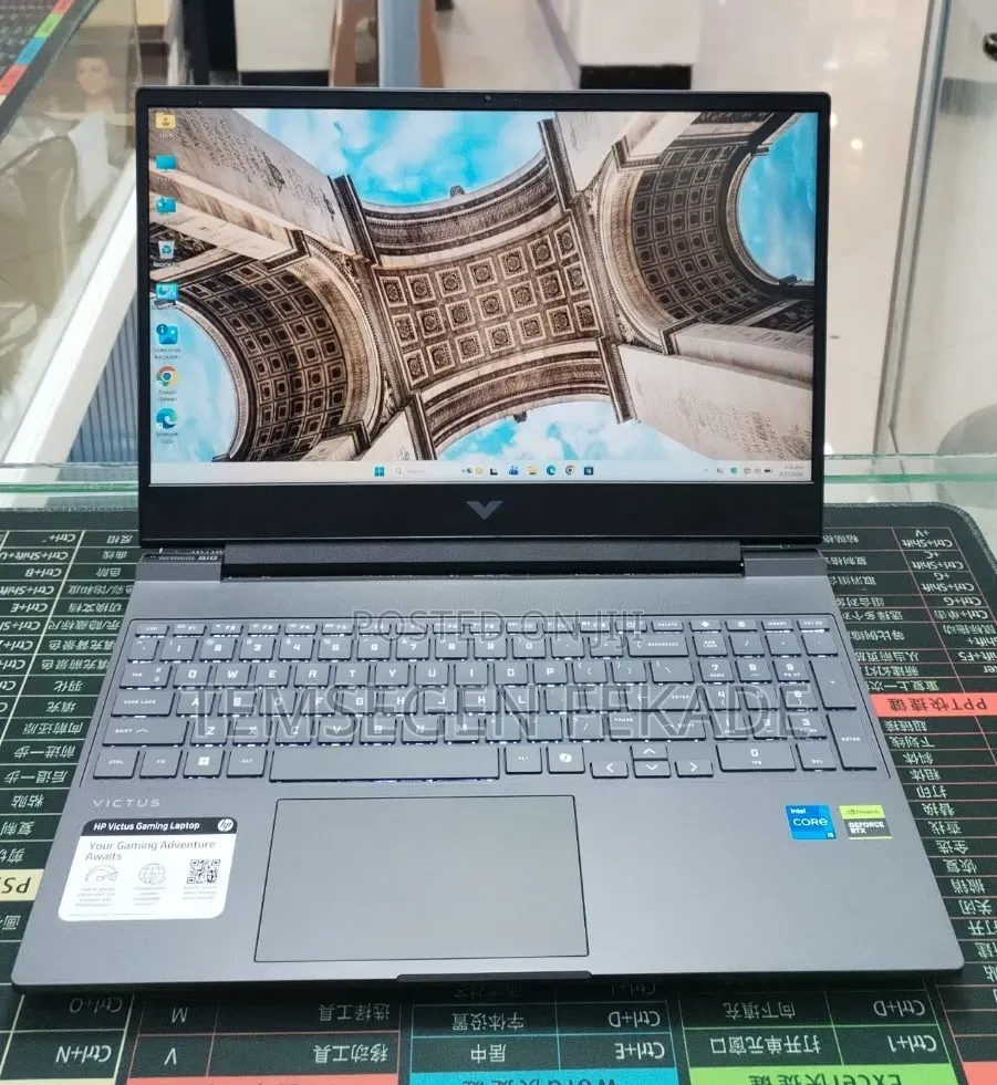 New Laptop HP Victus 15 16GB Intel Core i5 SSD 512GB