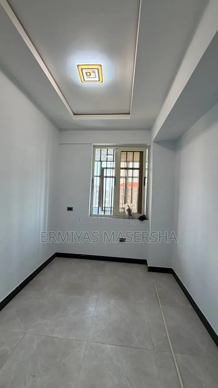 Furnished 2bdrm Condo in Yeka for sale