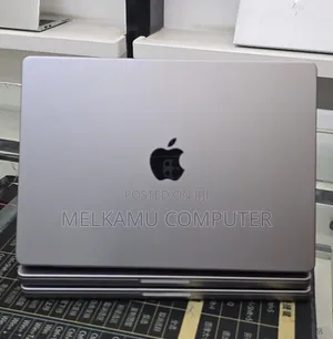 New Laptop Apple MacBook Pro 2021 M1 32GB Apple M1 Pro SSD 512GB