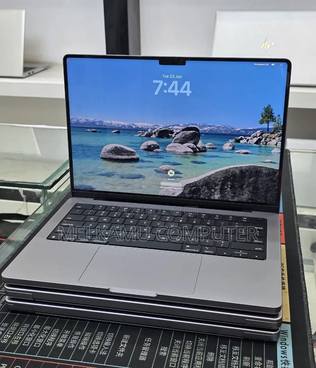 New Laptop Apple MacBook Pro 2021 M1 32GB Apple M1 Pro SSD 512GB