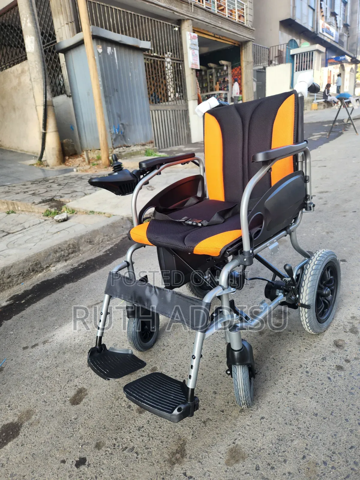 Analog Wheelchair建議electrical Wheelchair建立wheelchair雨水wheelchair Motor