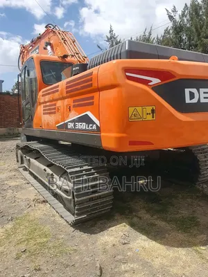 Develon 50cash/50bank
