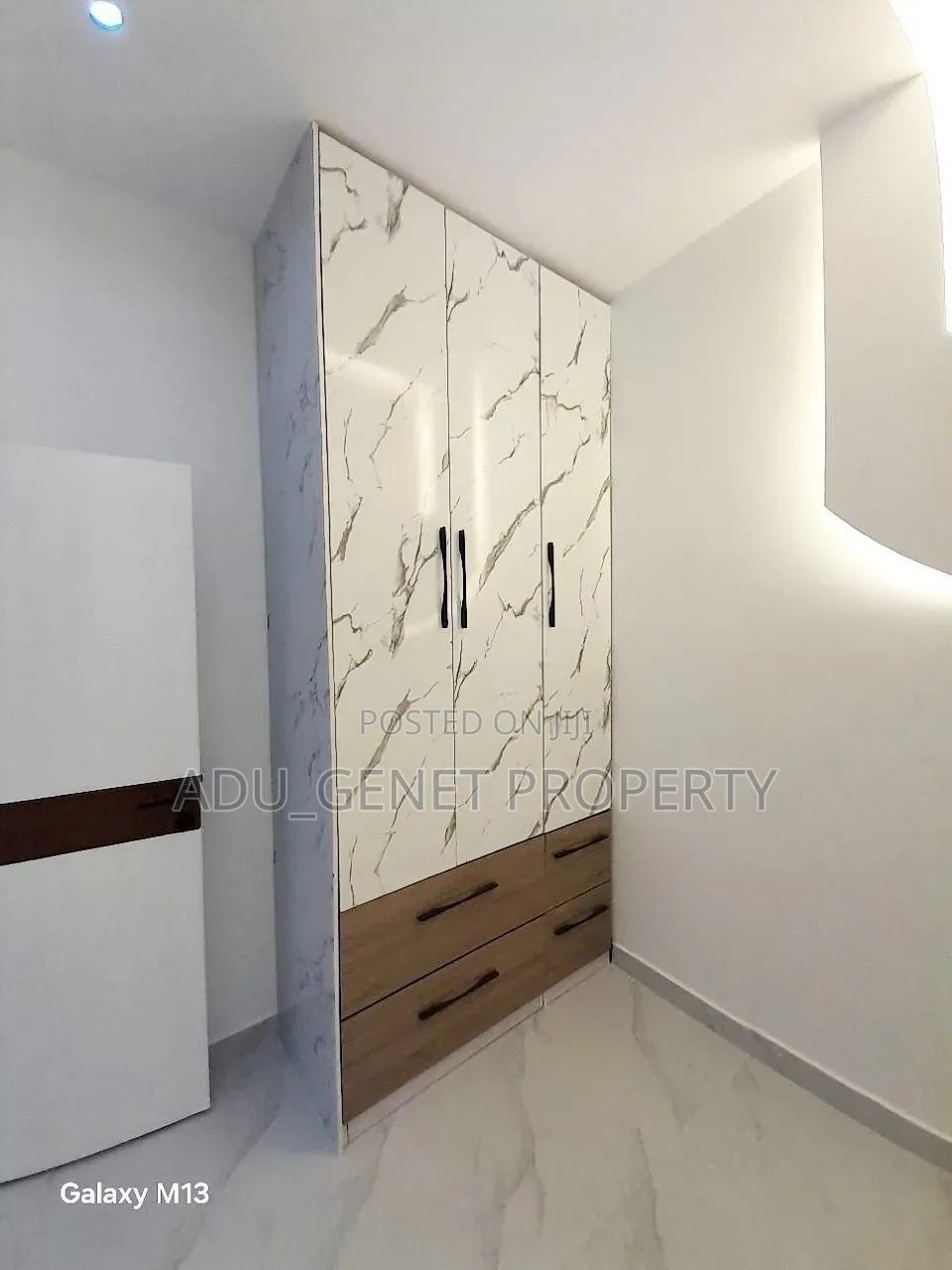 Furnished 5bdrm House in Aroud Ayat, Yeka for sale
