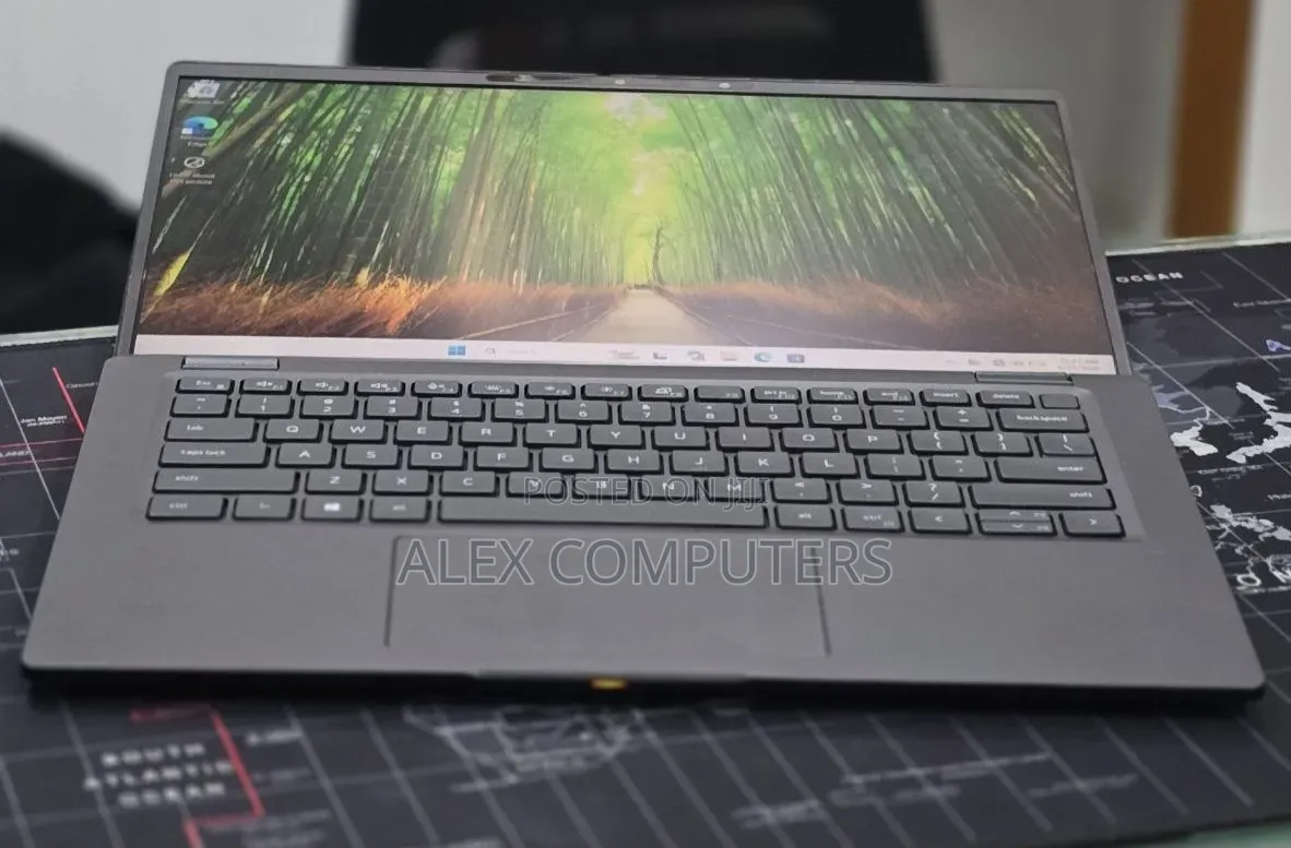 New Laptop Dell Latitude 7410 16GB Intel Core i5 SSD 256GB