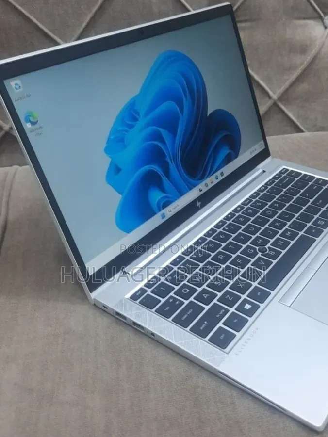 New Laptop HP EliteBook 840 G5 16GB Intel Core i5 SSD 512GB
