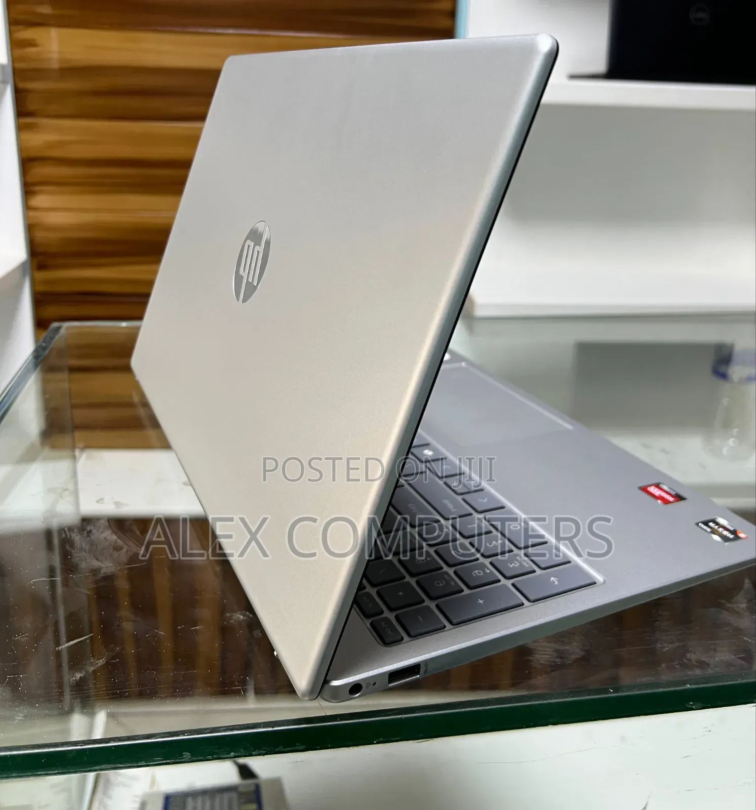 New Laptop HP Stream Notebook 8GB AMD Ryzen 5 SSD 512GB