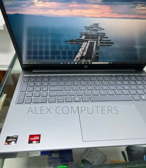New Laptop HP Stream Notebook 8GB AMD Ryzen 5 SSD 512GB