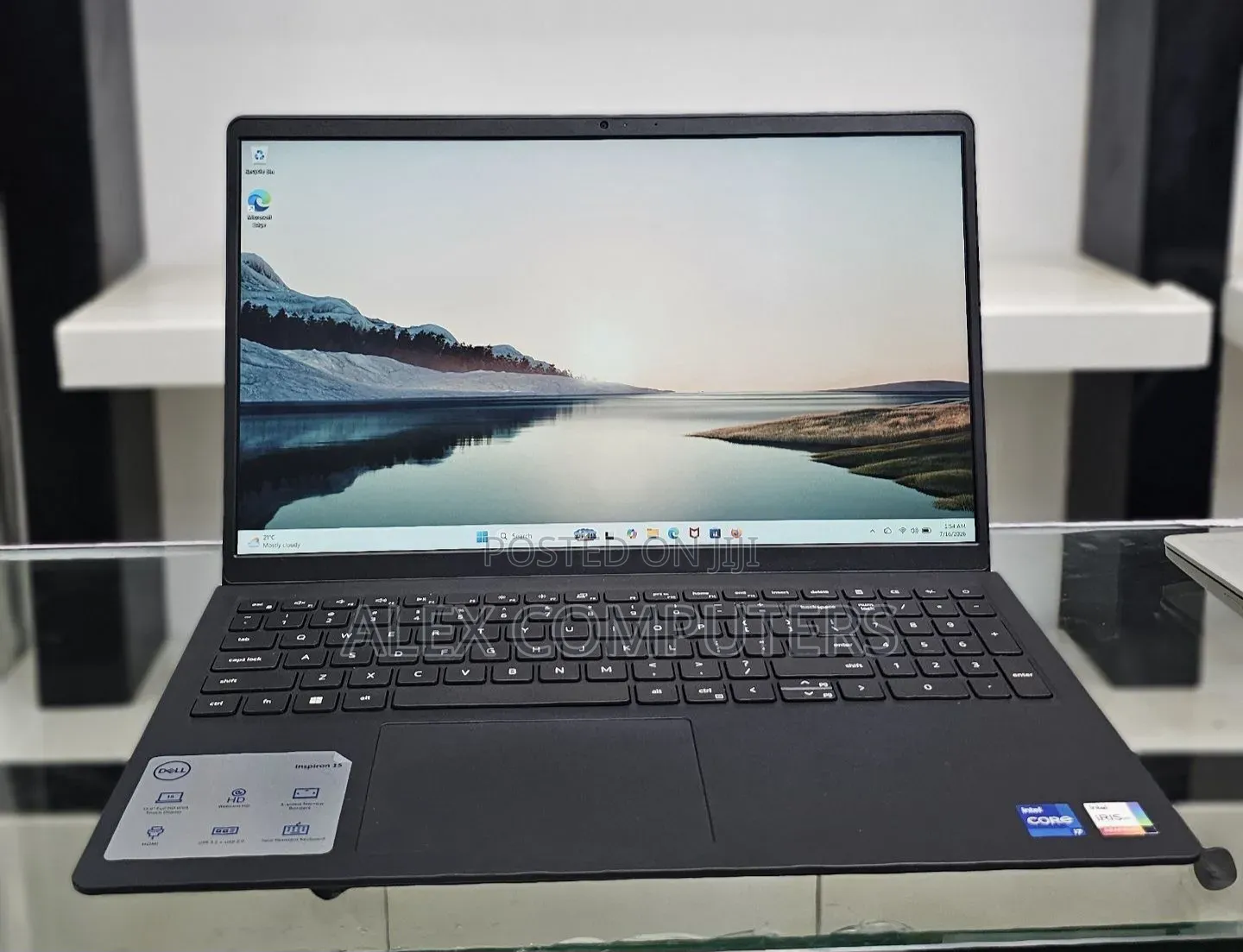 New Laptop Dell Inspiron 15 16GB Intel Core i7 SSD 512GB