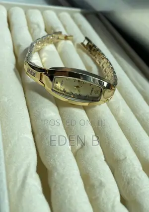 Elongated Oval Watch