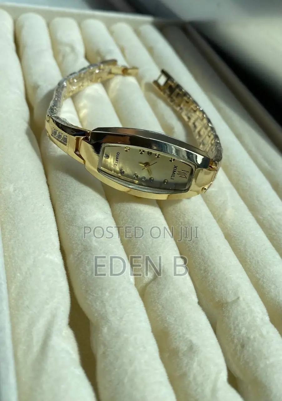 Elongated Oval Watch