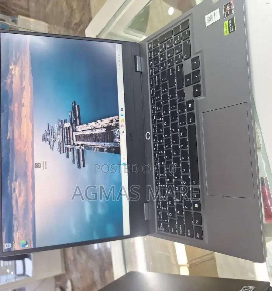 New Laptop Lenovo LOQ 15IRH8 16GB AMD Ryzen 5 SSD 512GB
