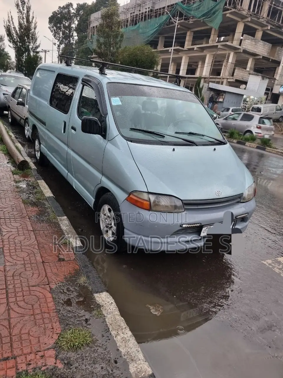 Toyota HiAce 1998 Green