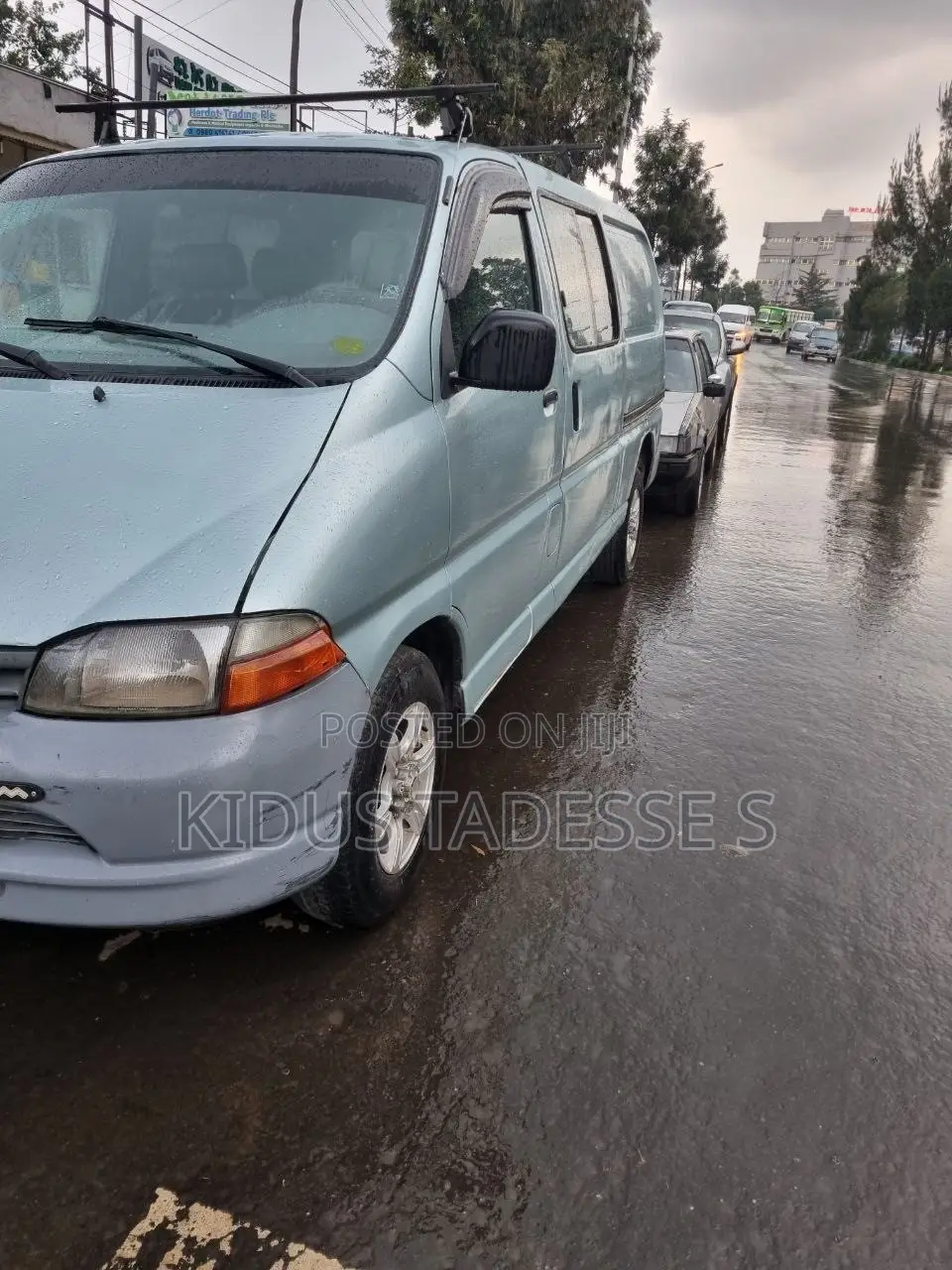 Toyota HiAce 1998 Green