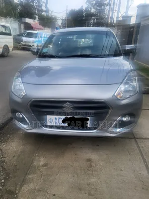 Suzuki Dzire 2022 Silver