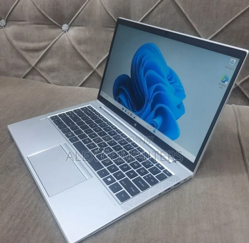 New Laptop HP EliteBook 840 16GB Intel Core i7 SSD 512GB