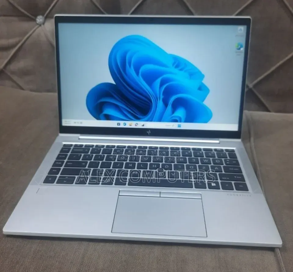 New Laptop HP EliteBook 840 16GB Intel Core i7 SSD 512GB