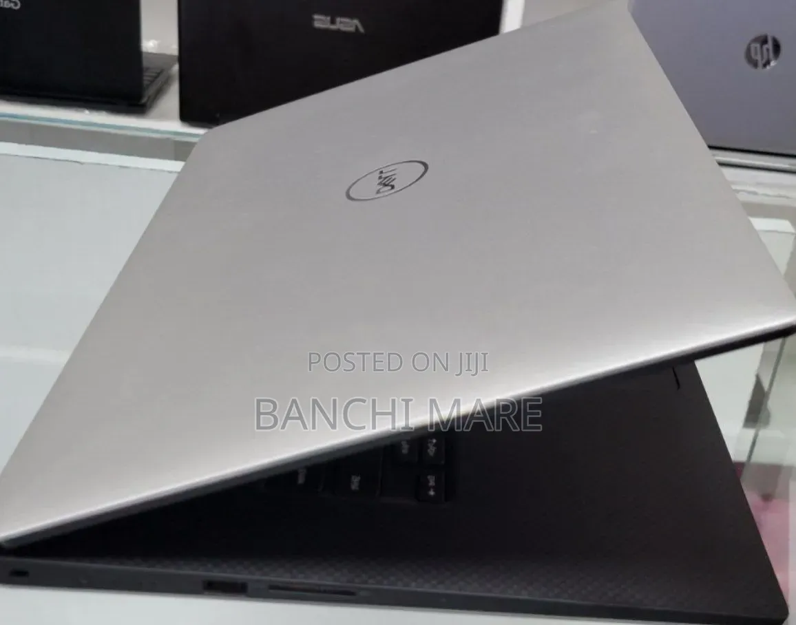New Laptop Dell Precision 5530 16GB Intel Core i7 SSD 512GB