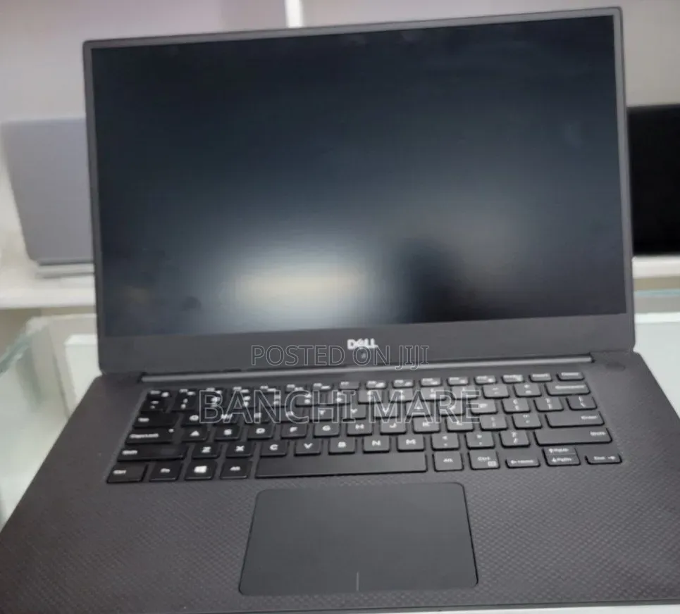 New Laptop Dell Precision 5530 16GB Intel Core i7 SSD 512GB
