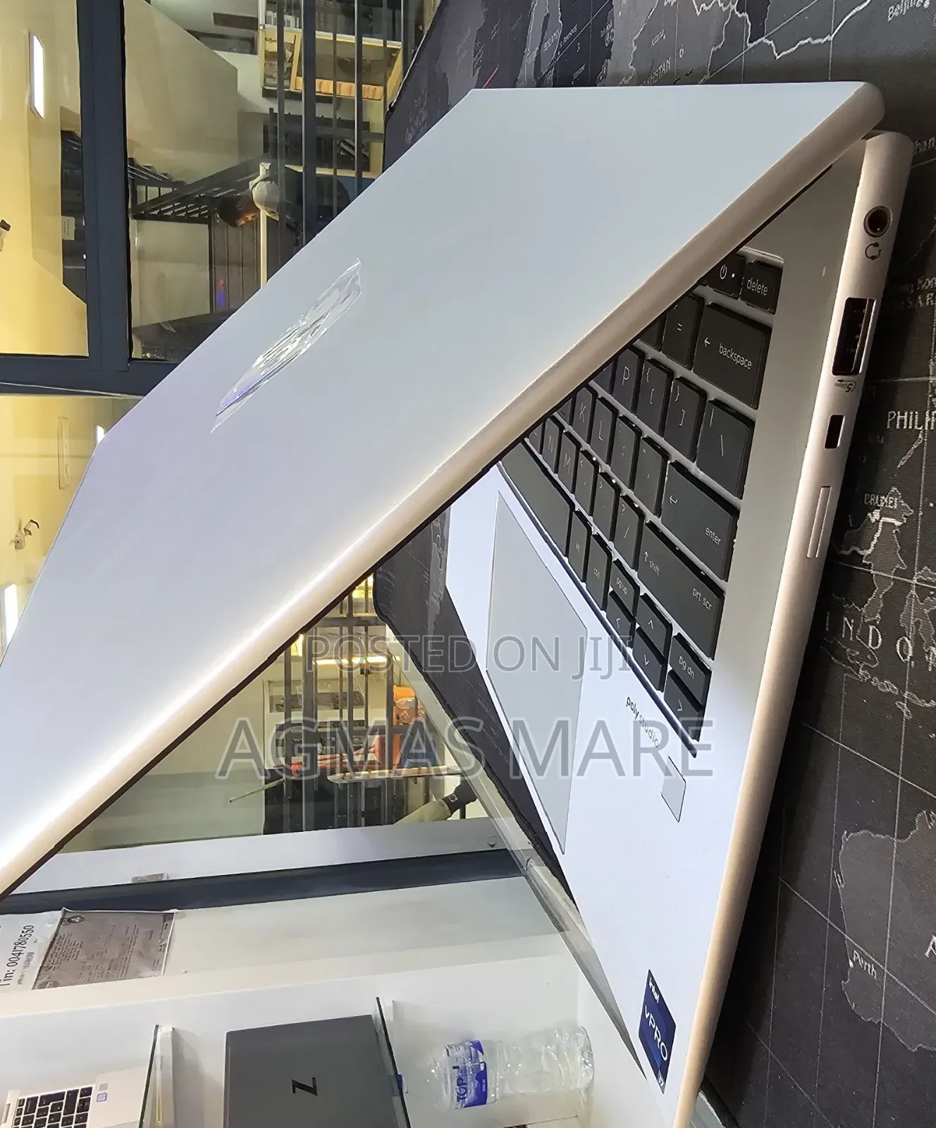 New Laptop HP EliteBook 840 G10 16GB Intel Core i7 SSD 512GB