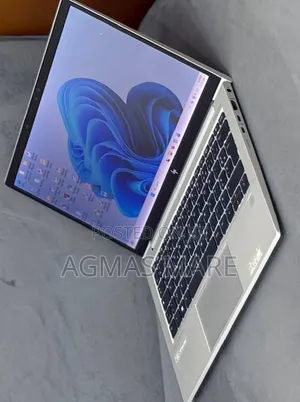 New Laptop HP EliteBook 830 G8 8GB Intel Core i5 SSD 256GB