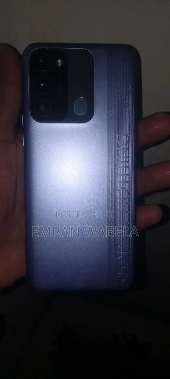 Tecno Spark 8C 64 GB Blue