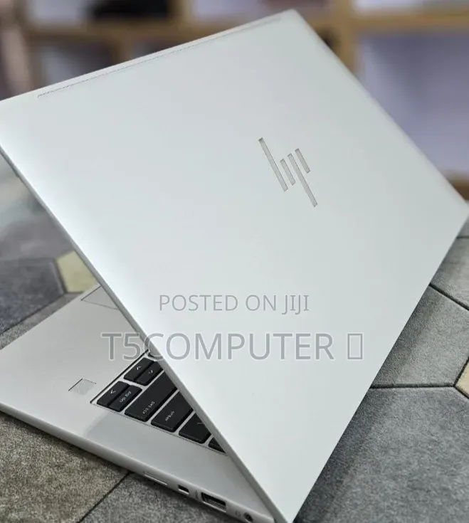 New Laptop HP EliteBook 840 G9 16GB Intel Core i7 SSD 512GB