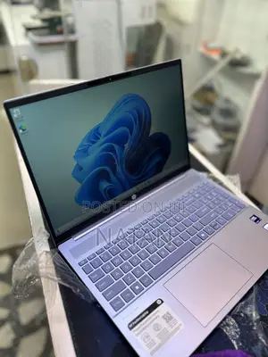New Laptop HP Pavilion 15t 16GB Intel Core Ultra 7 SSD 1T