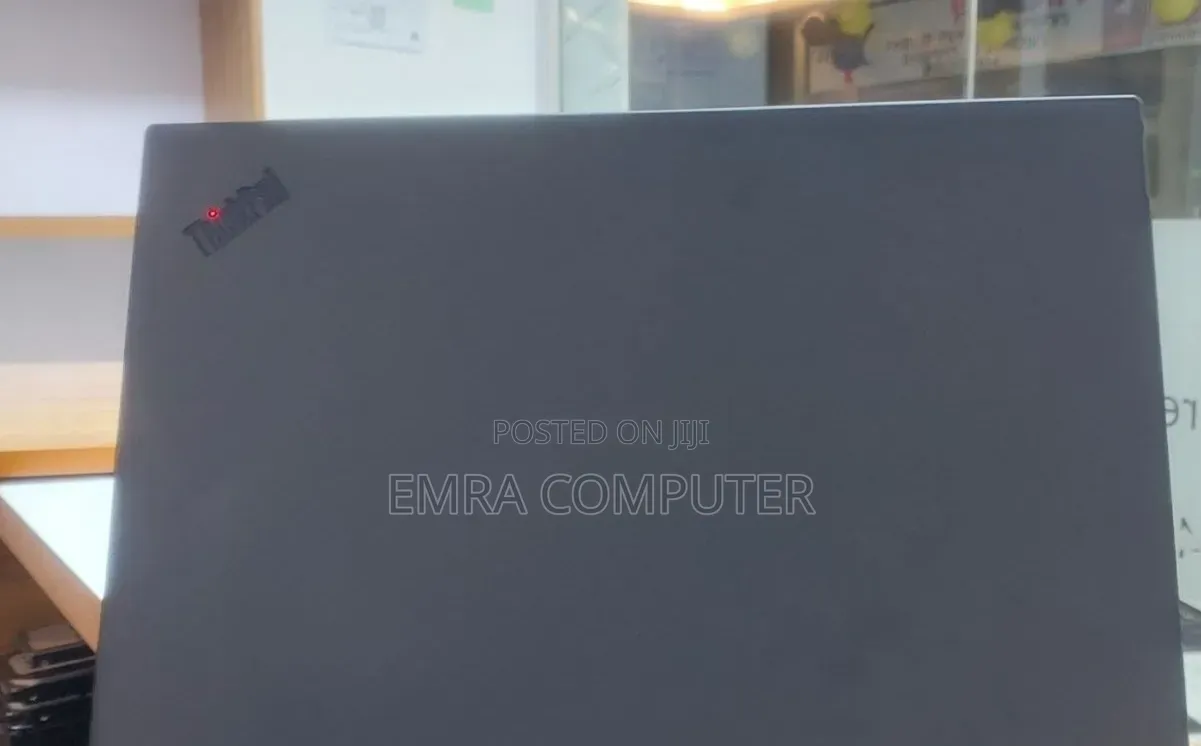 New Laptop Lenovo 32GB Intel Core i7 SSD 512GB