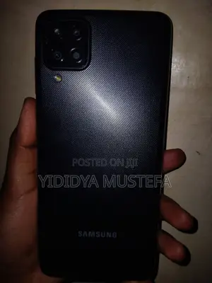 Samsung Galaxy A12 32 GB Black
