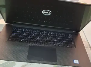 New Laptop Dell XPS 15 16GB Intel Core i9 SSD 512GB