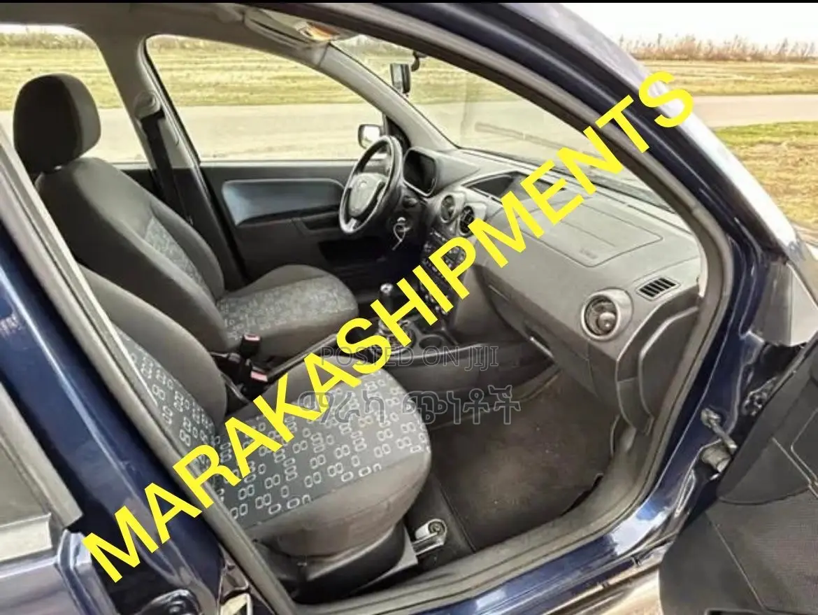 Ford Fusion 2005 Blue