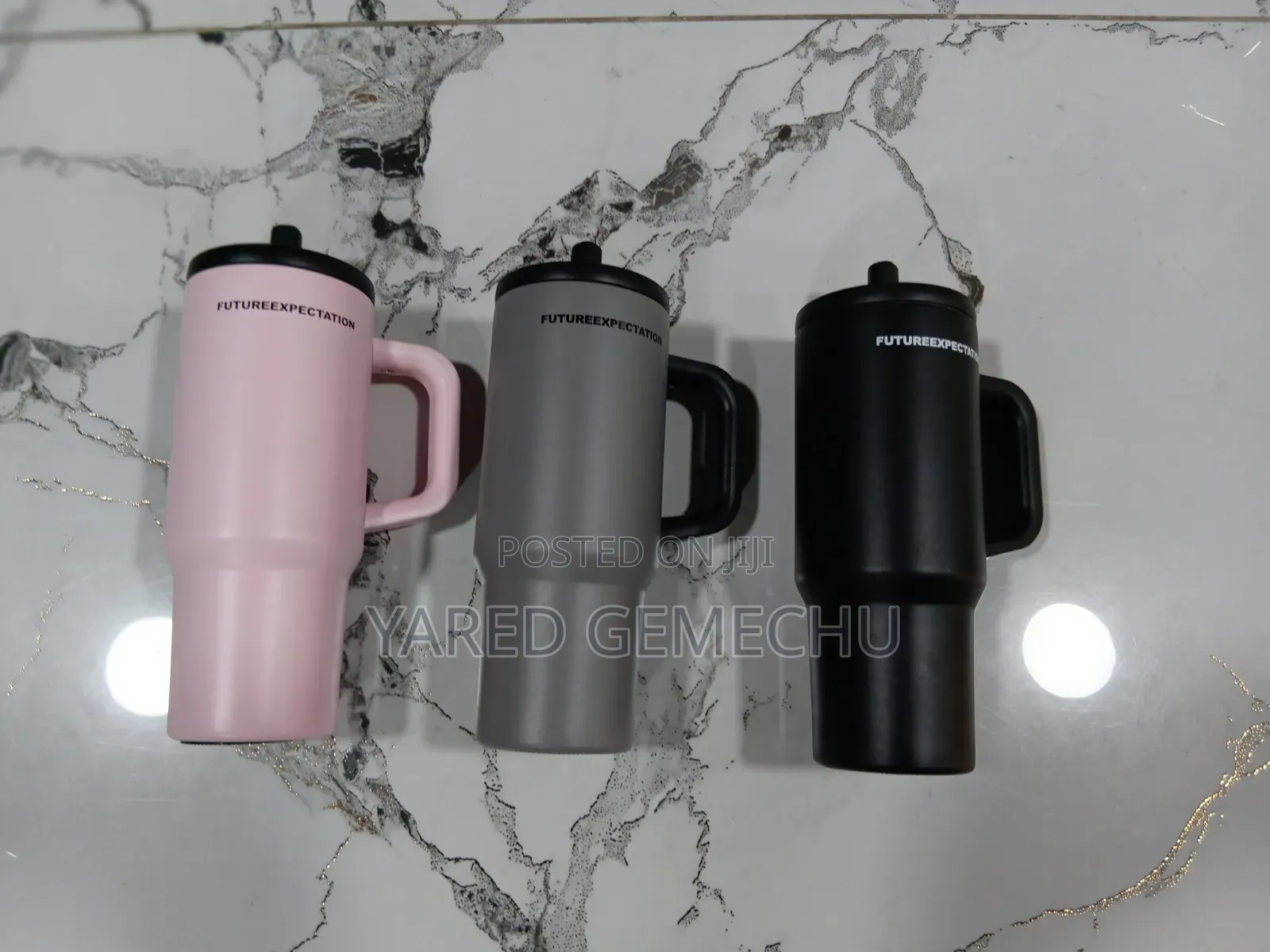 የዉሃ ኮዳ(Stanley Water Bottle)